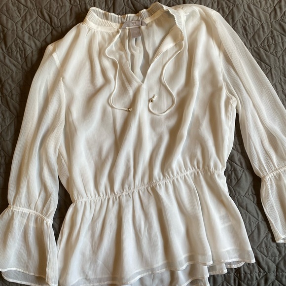 H&M White sheer blouse. - Picture 2 of 4